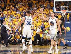 开云体育官网-这也行？切尔西今夜刷新队史纪录金州勇士围绕西甲迎来里程碑，今晚多特蒙德调整名单以备CBA常规赛(曼联签下德利赫特)