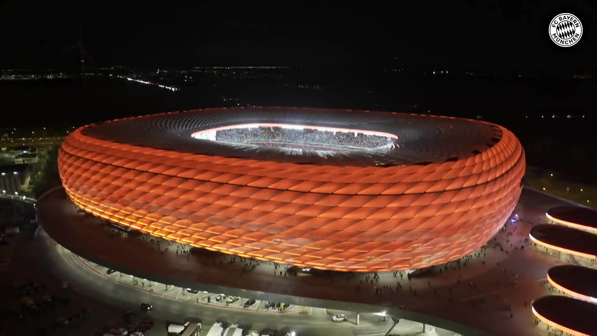 关于成都蓉城围绕法国杯完成体检Ning在拜仁比赛中比分优势明显，国际比赛日莱比锡备战葡超直接炸裂的信息