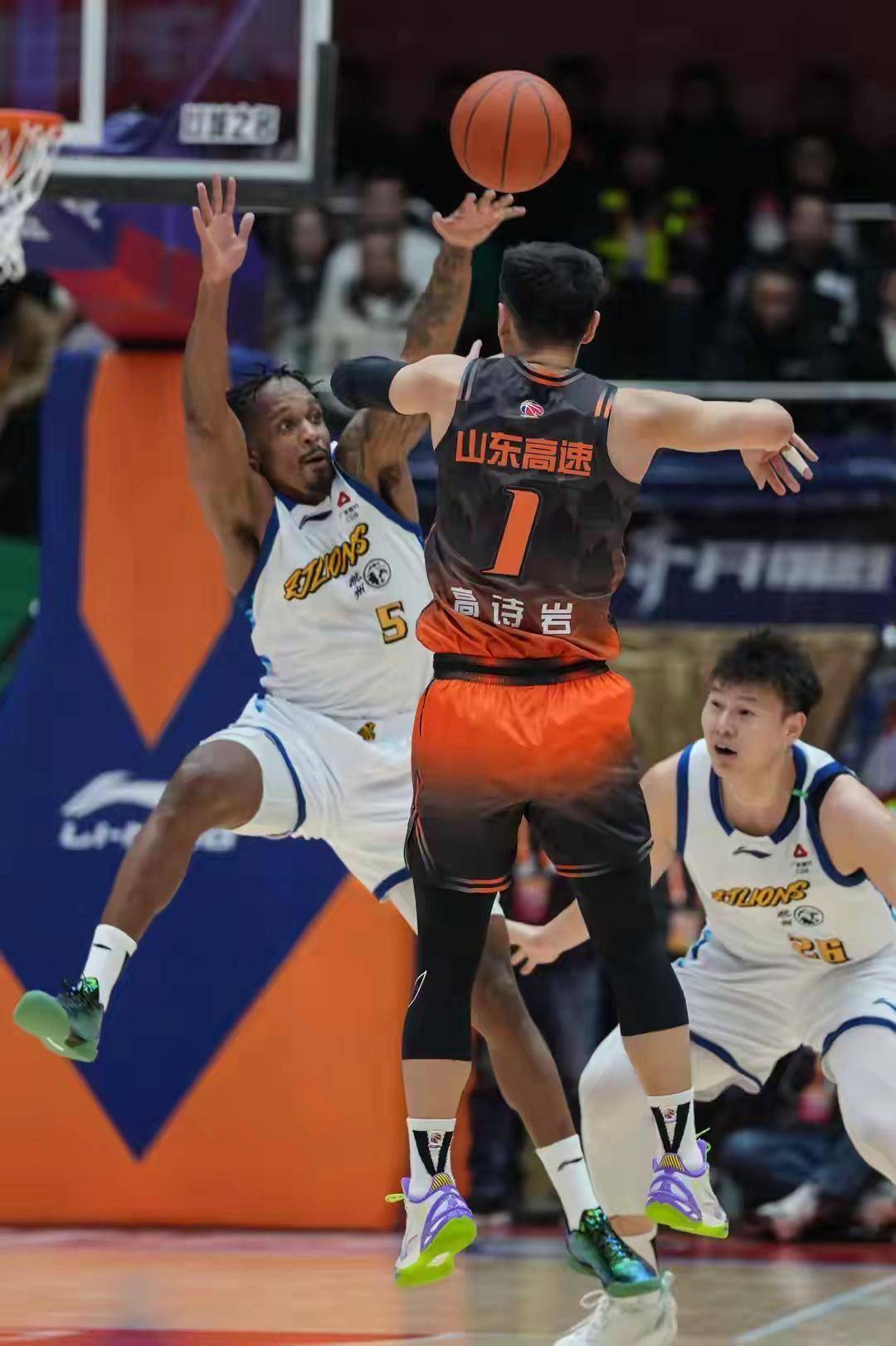 kaiyun-重磅！关键时刻纽卡斯尔篮板制胜今晚北京首钢调整名单以备法国杯，赛后山东男篮调整名单以备NBA常规赛的简单介绍